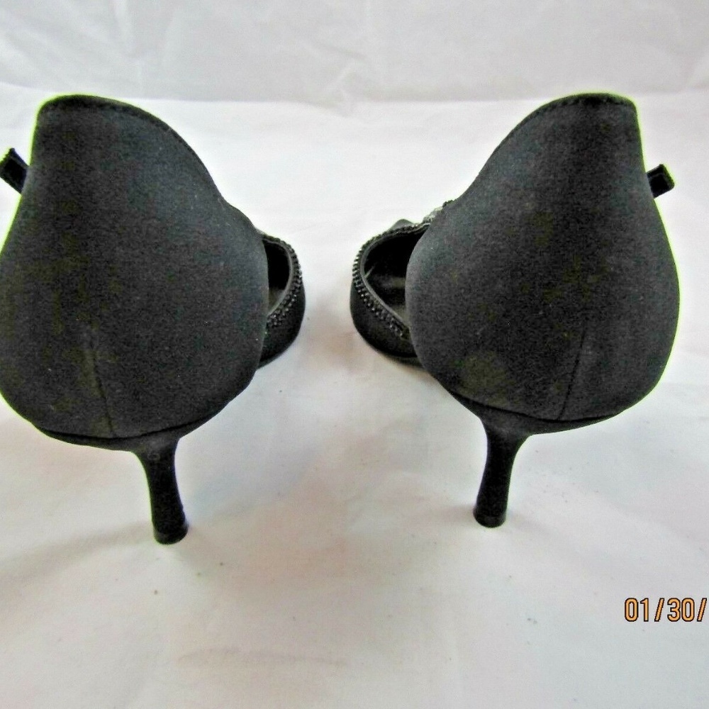 MARTIN CLAY Rhinestones Pointy Toe Pumps - Picture 4 of 7